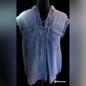 Nine West Denim shirt size S